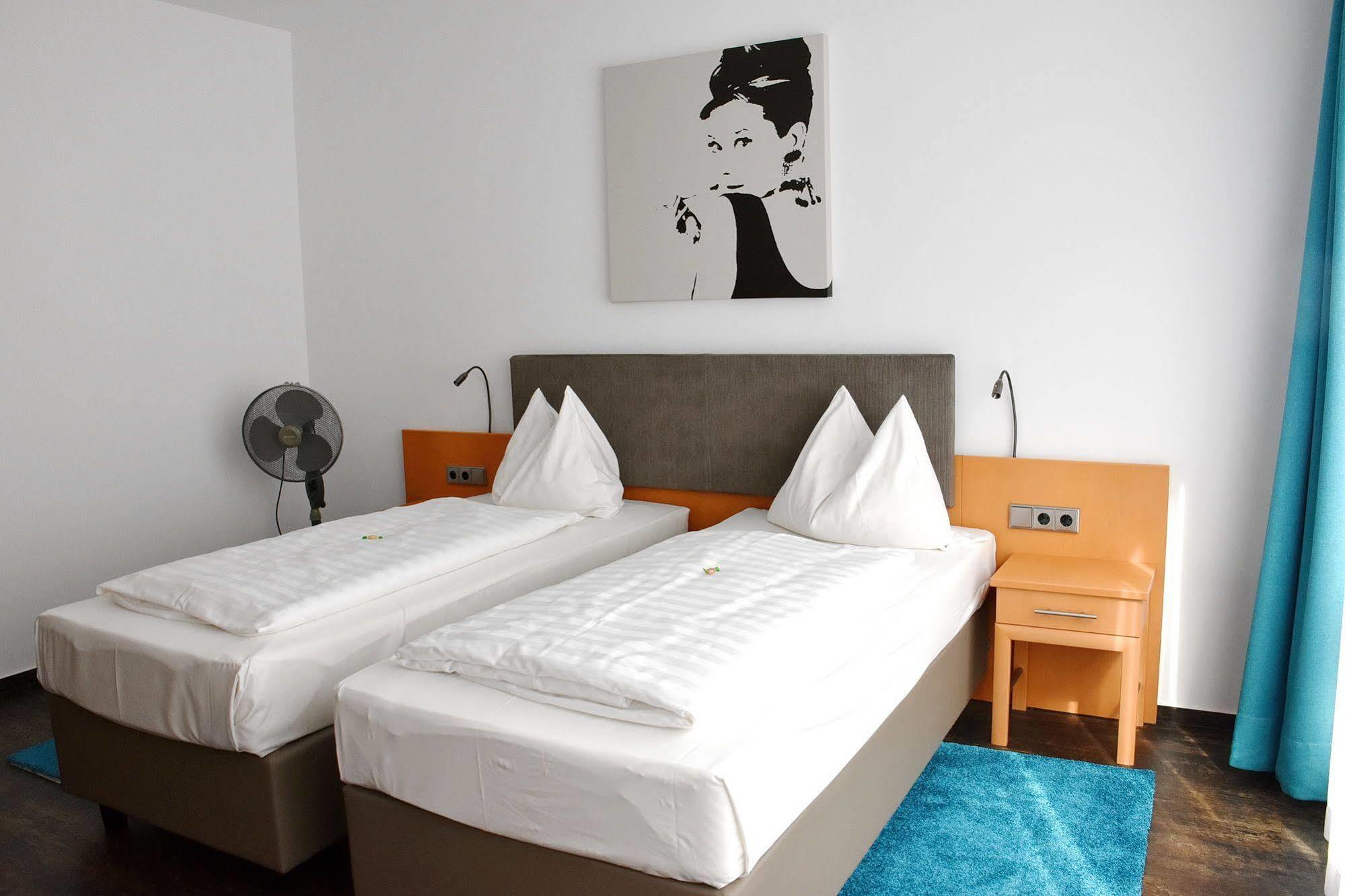 Koncept Hotel Benedikt ซีกบวร์ก ภายนอก รูปภาพ